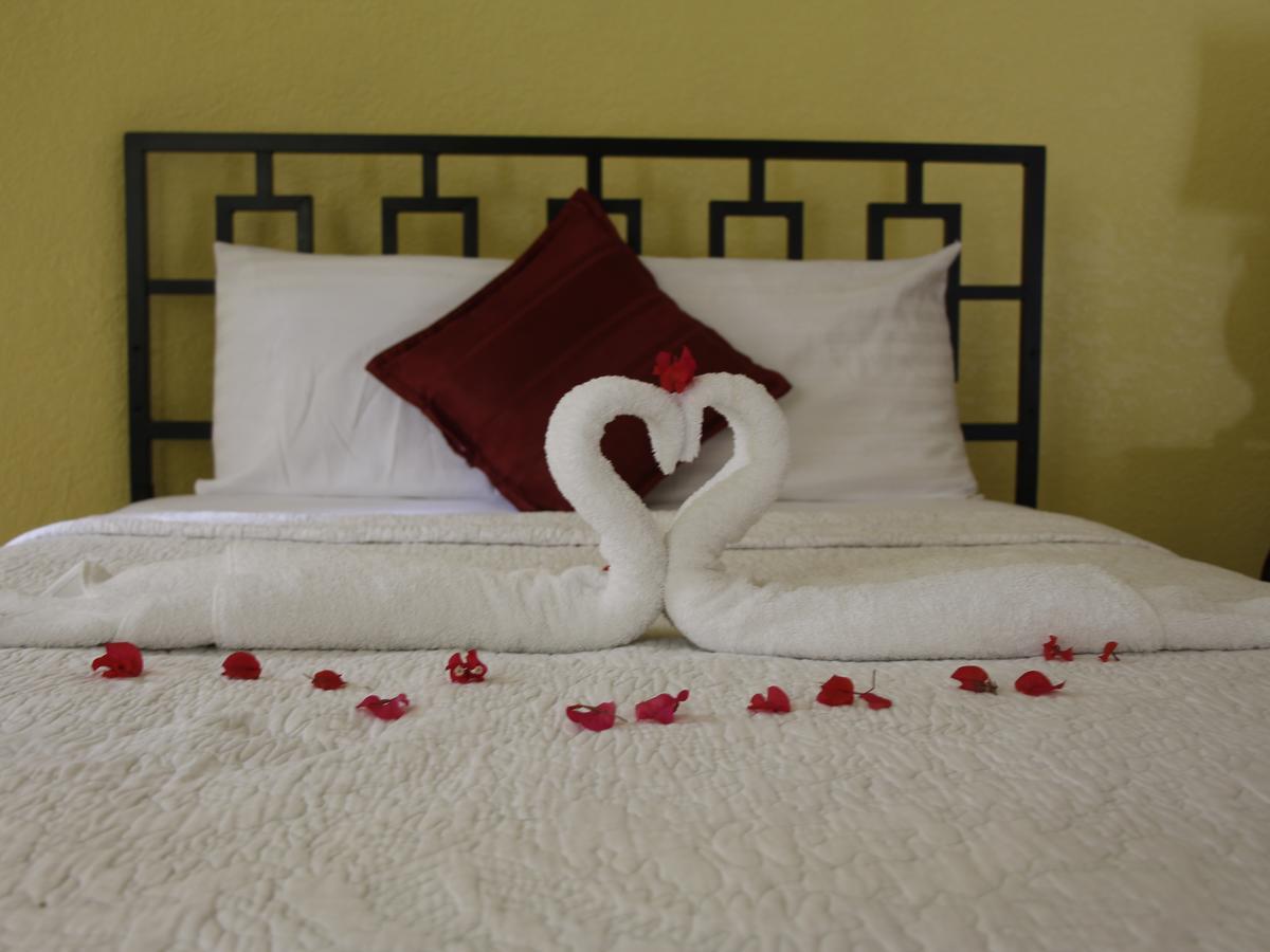 Milbrooks Resort Montego Bay Esterno foto